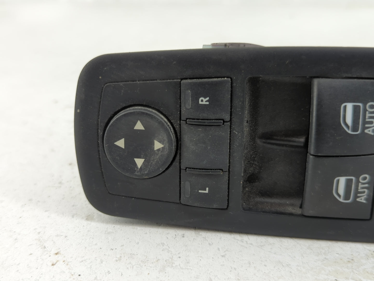 2011-2013 Jeep Grand Cherokee Master Power Window Switch Replacement Driver Side Left P/N:68030 823AC Fits Fits 2011 2012 20