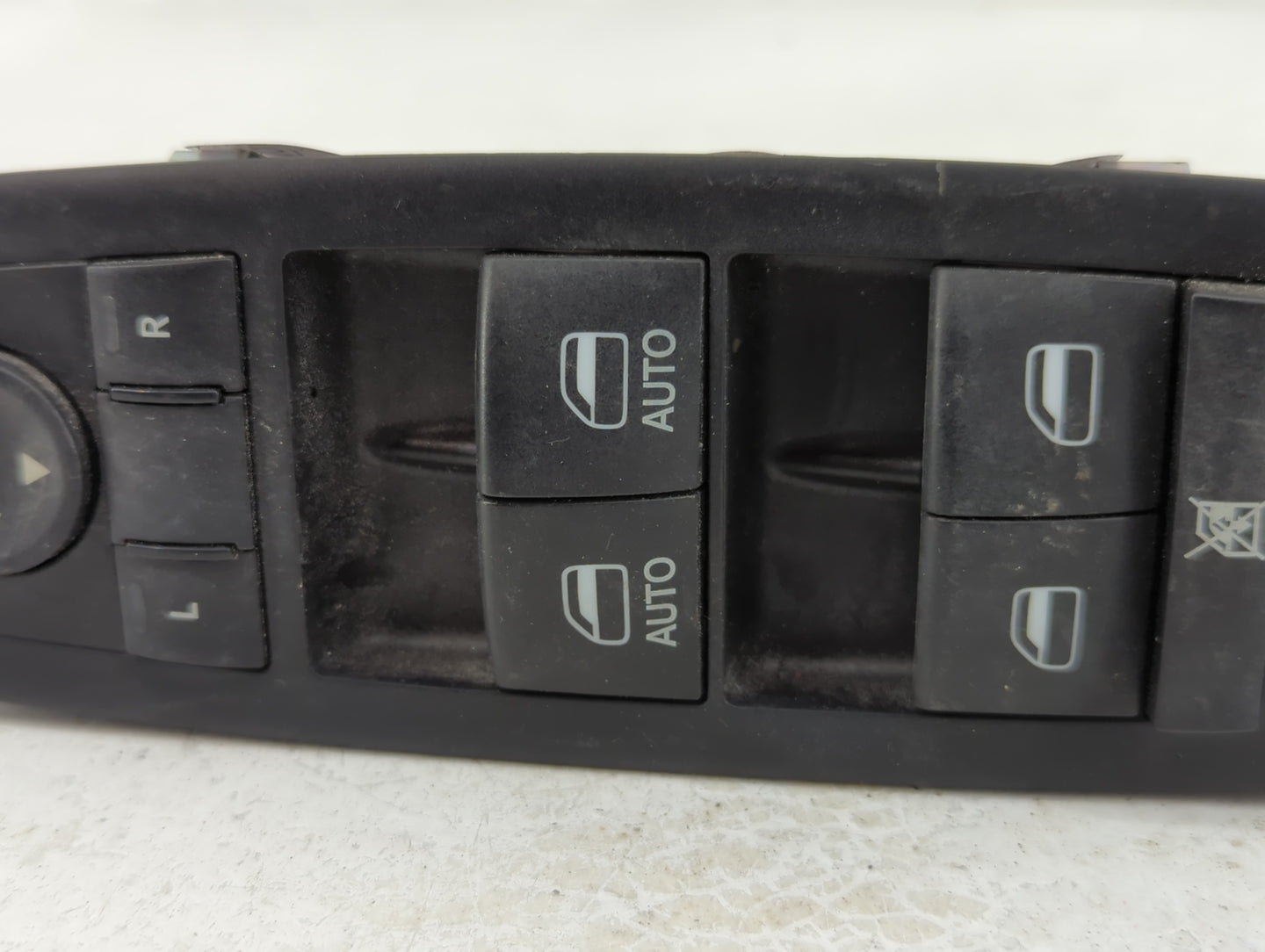 2011-2013 Jeep Grand Cherokee Master Power Window Switch Replacement Driver Side Left P/N:68030 823AC Fits Fits 2011 2012 20