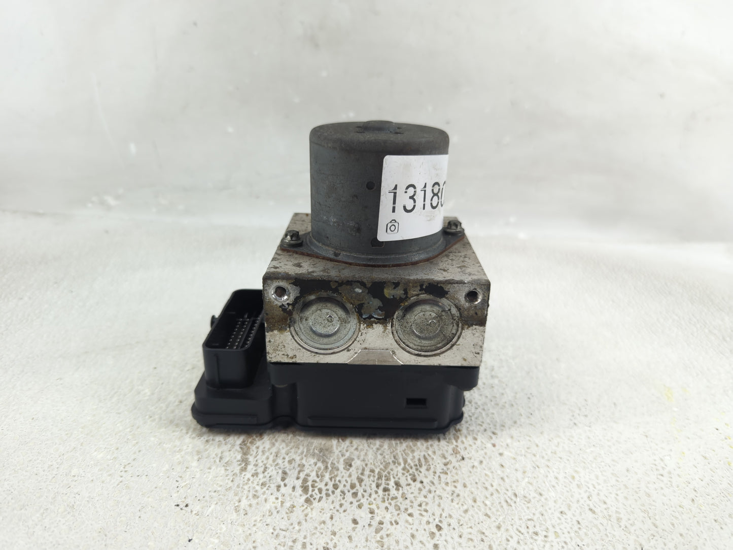 2013-2014 Jeep Grand Cherokee ABS Pump Control Module Replacement P/N:68164629AA Fits Fits 2013 2014 OEM Used Auto Parts - O