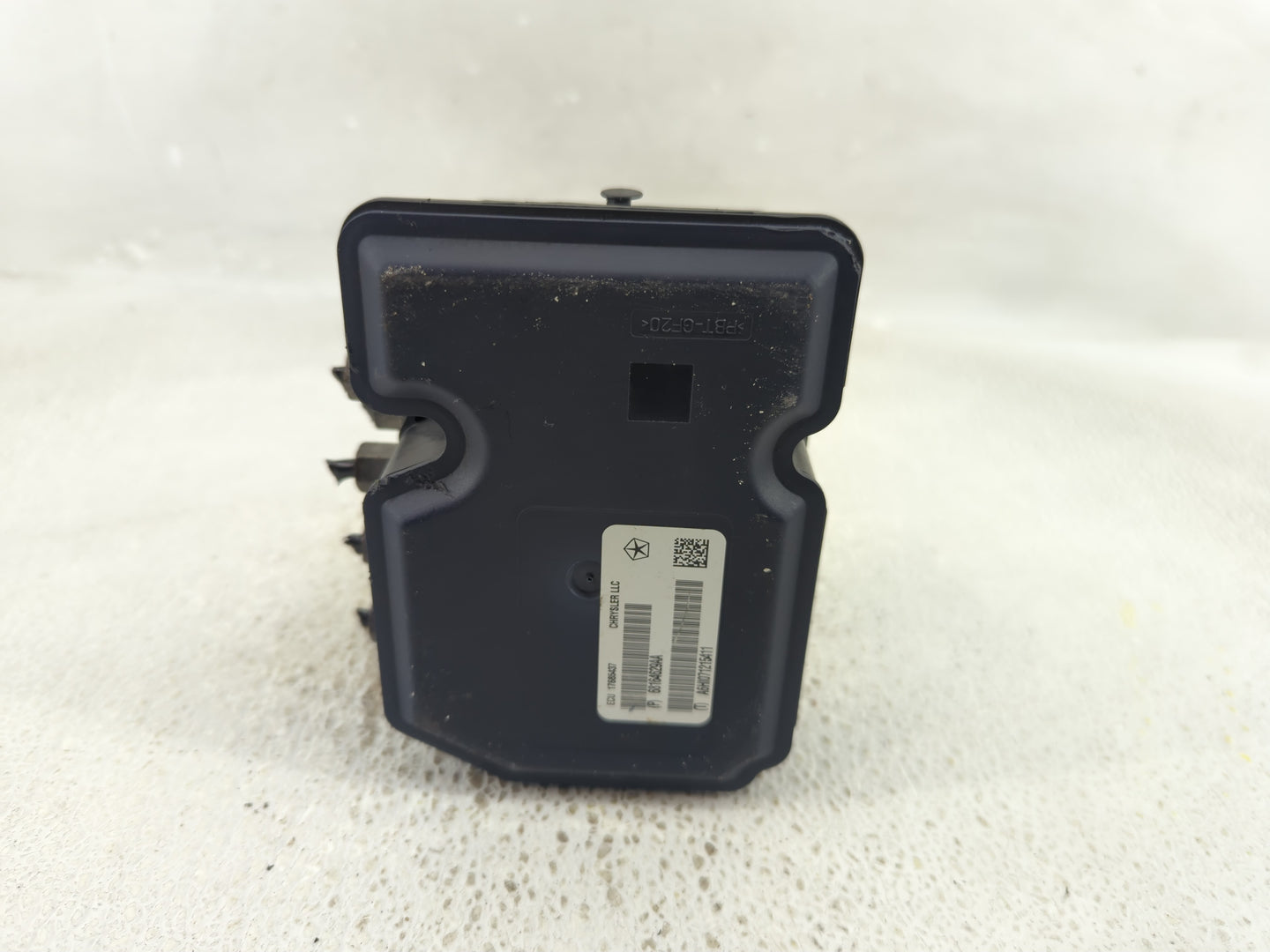 2013-2014 Jeep Grand Cherokee ABS Pump Control Module Replacement P/N:68164629AA Fits Fits 2013 2014 OEM Used Auto Parts - O
