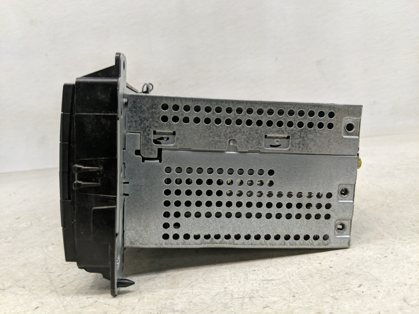 2013 Jeep Grand Cherokee Radio AM FM Cd Player Receiver Replacement P/N:P05091659AC Fits OEM Used Auto Parts - Oemusedautopa