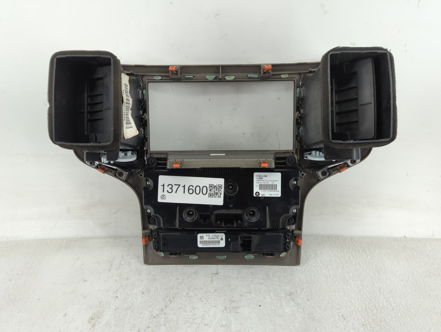 2011-2013 Jeep Grand Cherokee Climate Control Module Temperature AC/Heater Replacement P/N:68111110AQ Fits Fits 2011 2012 20