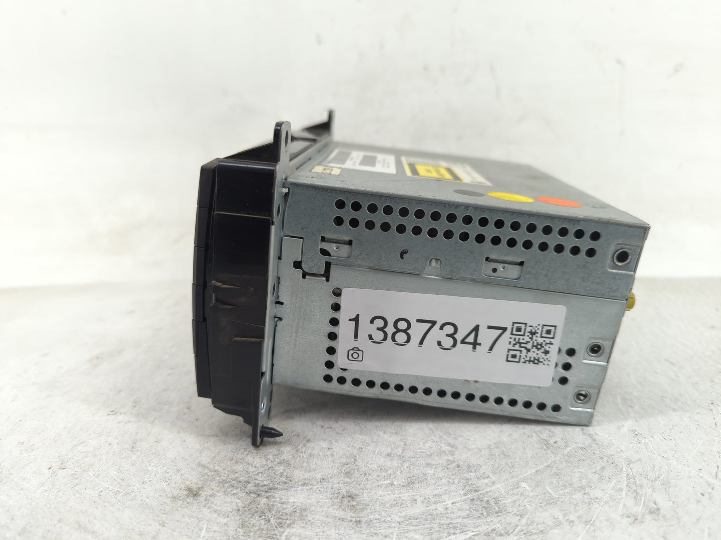 2013 Jeep Grand Cherokee Radio AM FM Cd Player Receiver Replacement P/N:P05091659AC P05091340AC Fits OEM Used Auto Parts - O