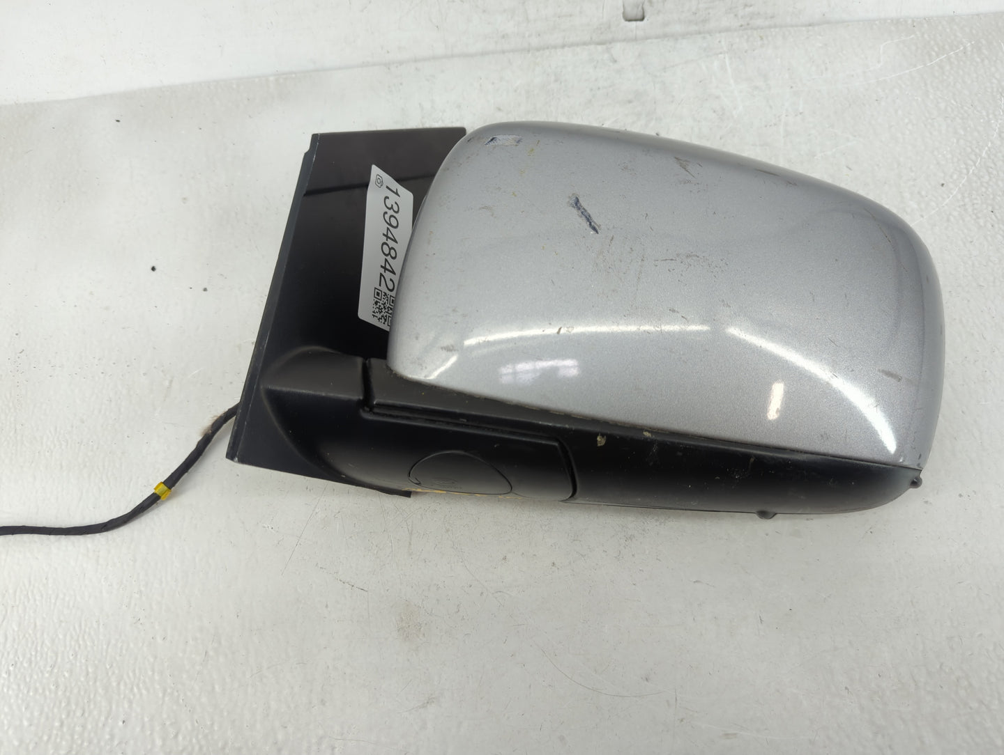 2011-2022 Jeep Grand Cherokee Driver Side View Mirror - Left Door Mirror OEM Used - Oemusedautoparts1.com