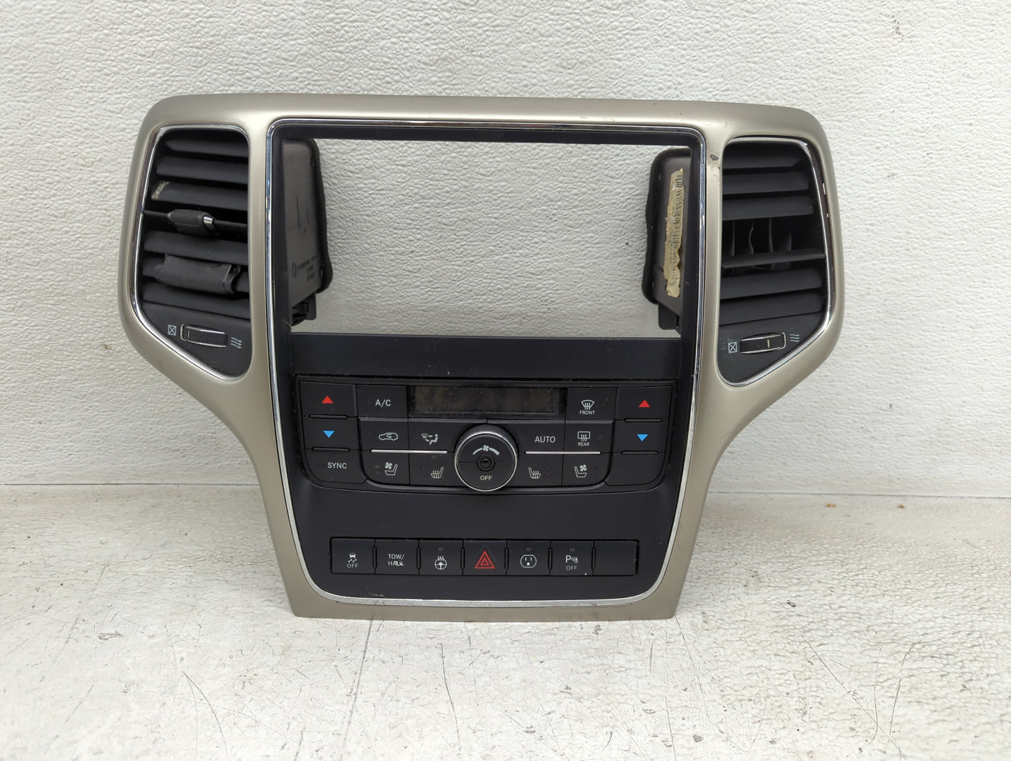 2011-2013 Jeep Grand Cherokee Climate Control Module Temperature AC/Heater Replacement P/N:68111110A0 Fits Fits 2011 2012 20