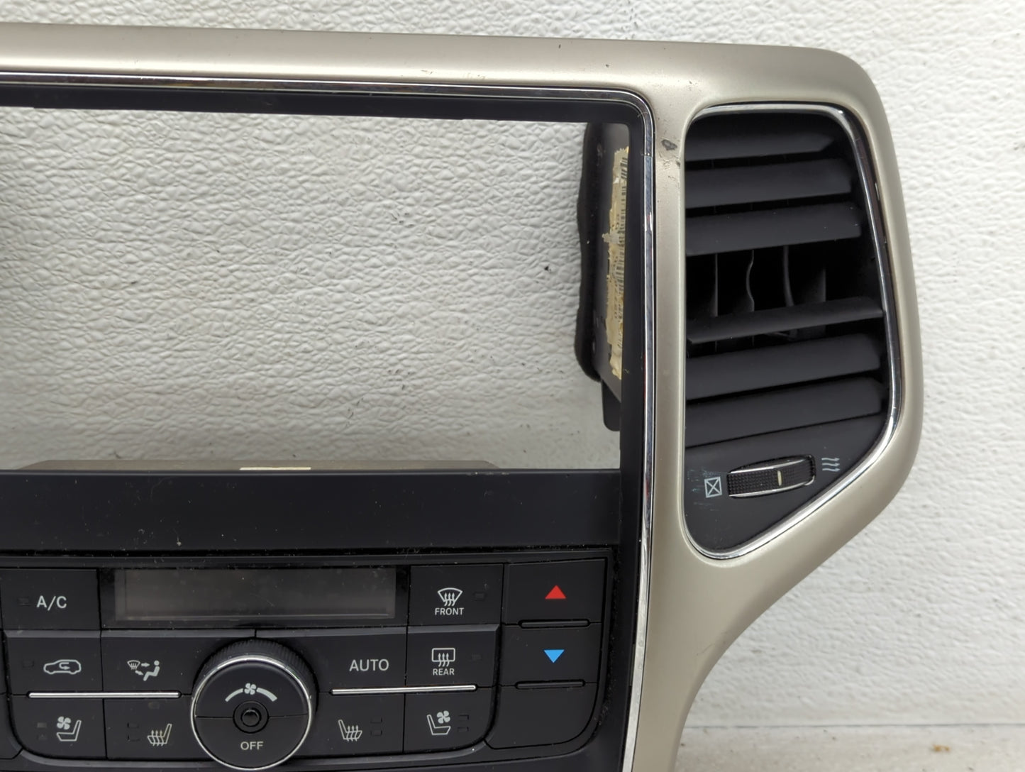2011-2013 Jeep Grand Cherokee Climate Control Module Temperature AC/Heater Replacement P/N:68111110A0 Fits Fits 2011 2012 20
