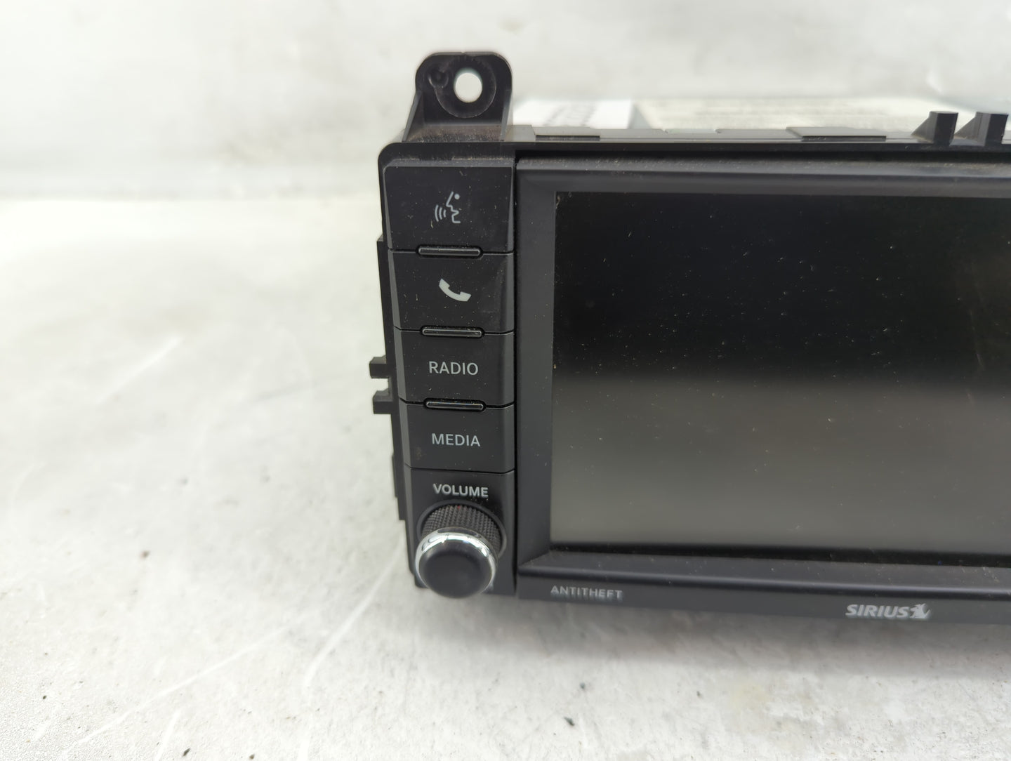 2013 Jeep Grand Cherokee Radio AM FM Cd Player Receiver Replacement P/N:P05091340AC Fits OEM Used Auto Parts - Oemusedautopa