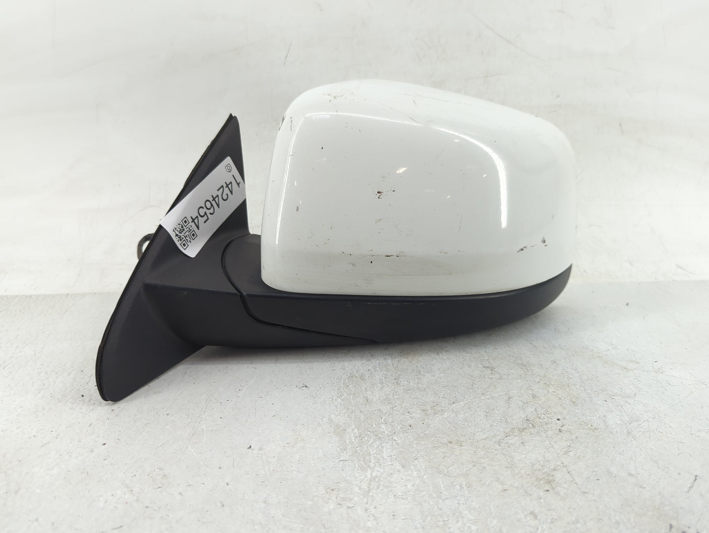 2011-2022 Jeep Grand Cherokee Driver Side View Mirror - Left Door Mirror OEM Used - Oemusedautoparts1.com