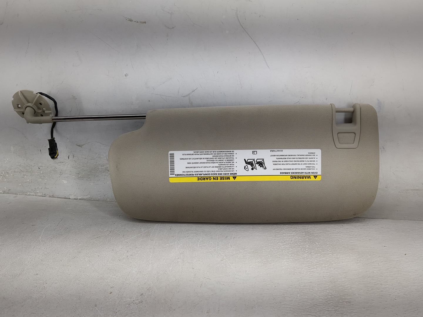 2011-2013 Jeep Grand Cherokee Sun Visor Shade Replacement Passenger Right Mirror Fits OEM Used Auto Parts - Oemusedautoparts