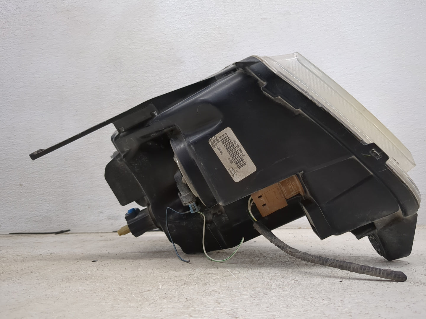 2011 Jeep Grand Cherokee Passenger Right Oem Head Light Headlight Lamp 1464835 - Oemusedautoparts1.com