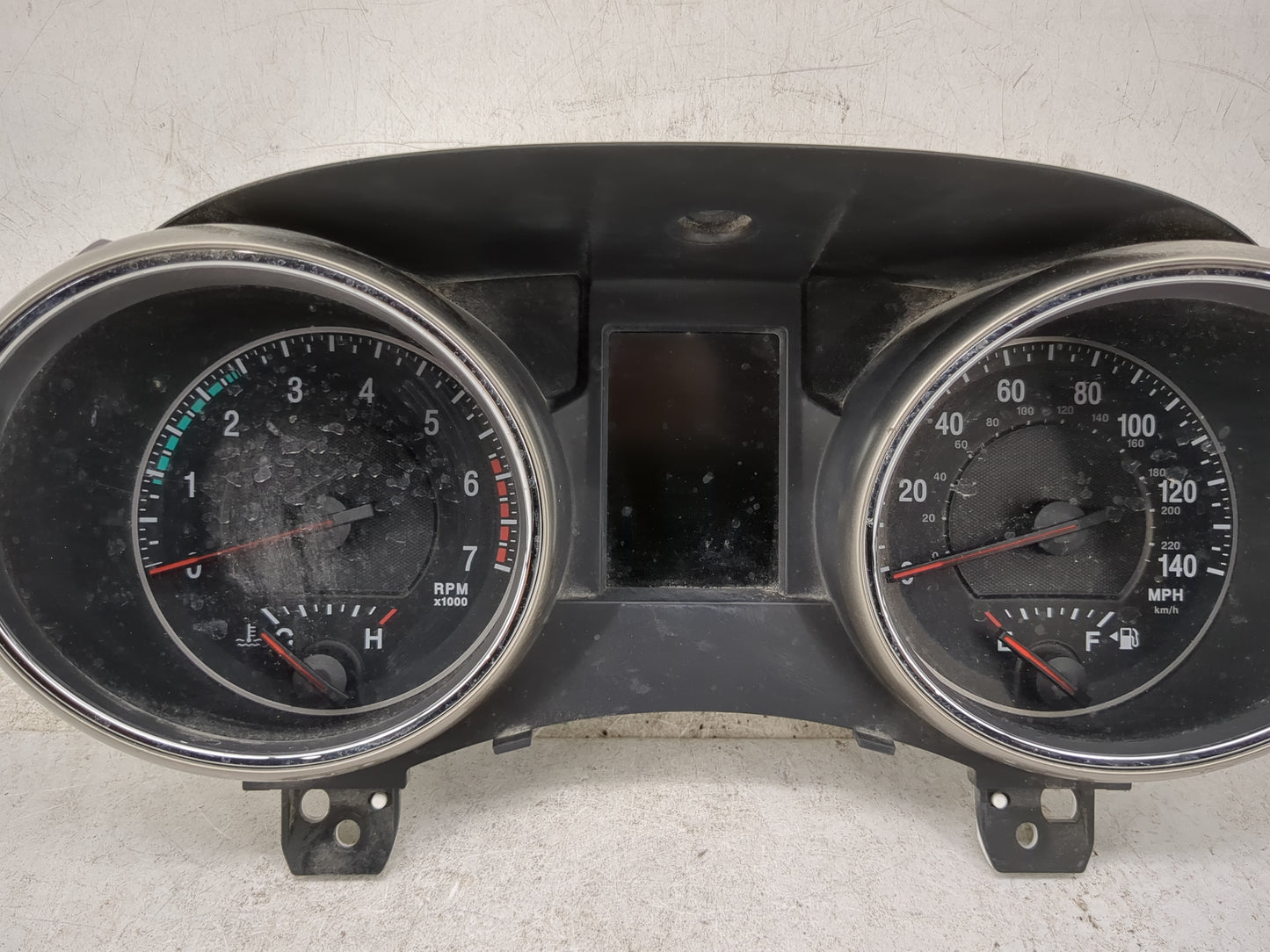 2013 Jeep Grand Cherokee Instrument Cluster Speedometer Gauges P/N:68186246AA CR-0039-601-M0-CO Miles: Fits OEM Used Auto Pa
