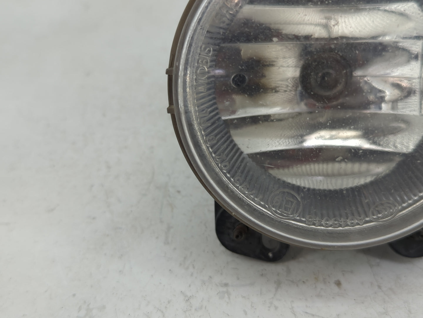 2011-2013 Jeep Grand Cherokee Passenger Right Oem Fog Light Lamp Black - Oemusedautoparts1.com