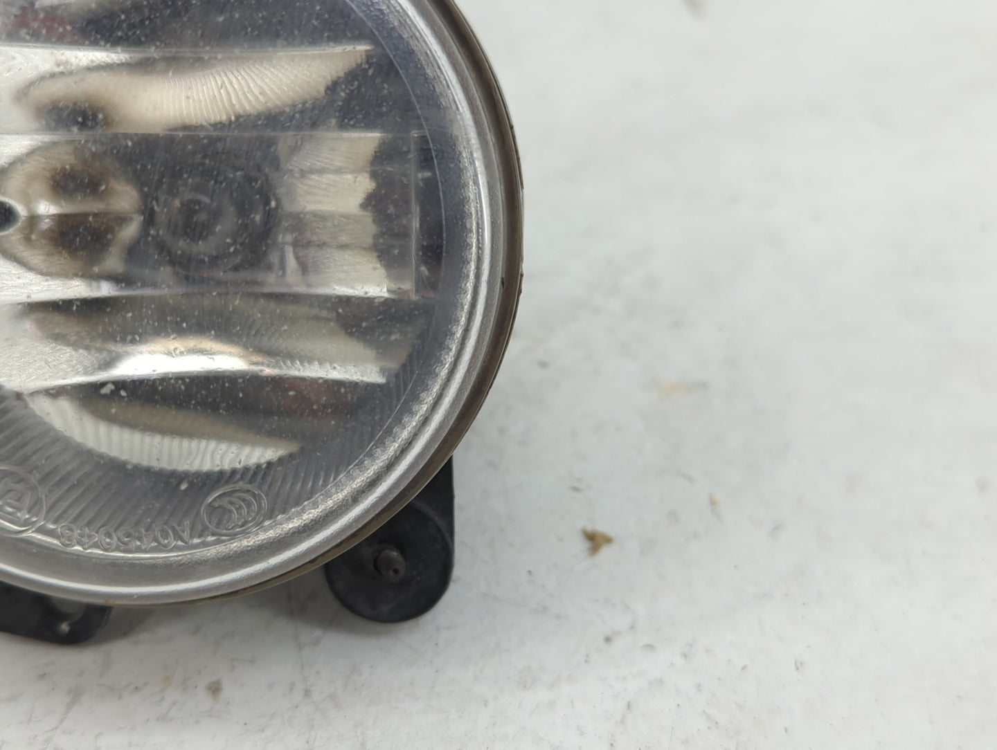 2011-2013 Jeep Grand Cherokee Passenger Right Oem Fog Light Lamp Black - Oemusedautoparts1.com