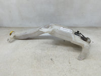 2011 Jeep Grand Cherokee Windshield Washer Fluid Reservoir Bottle Oem 1465891 - Oemusedautoparts1.com