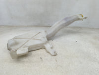 2011 Jeep Grand Cherokee Windshield Washer Fluid Reservoir Bottle Oem 1465891 - Oemusedautoparts1.com