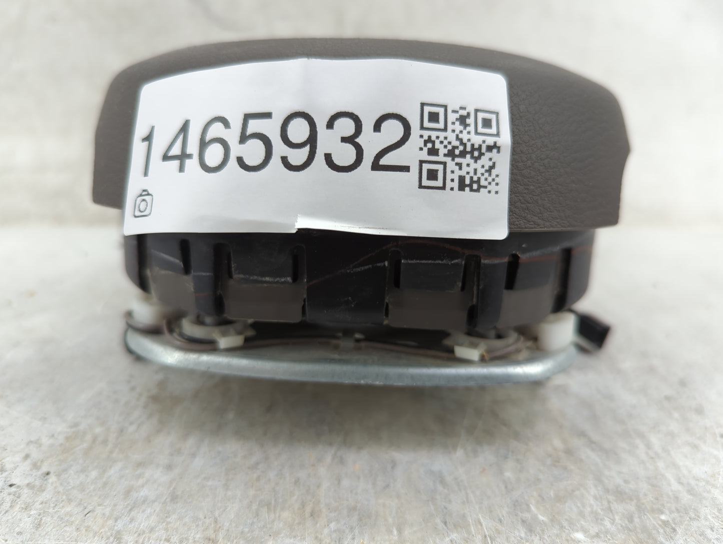 2013-2013 Jeep Grand Cherokee Air Bag Driver Left Steering Wheel Mounted 1465932 - Oemusedautoparts1.com