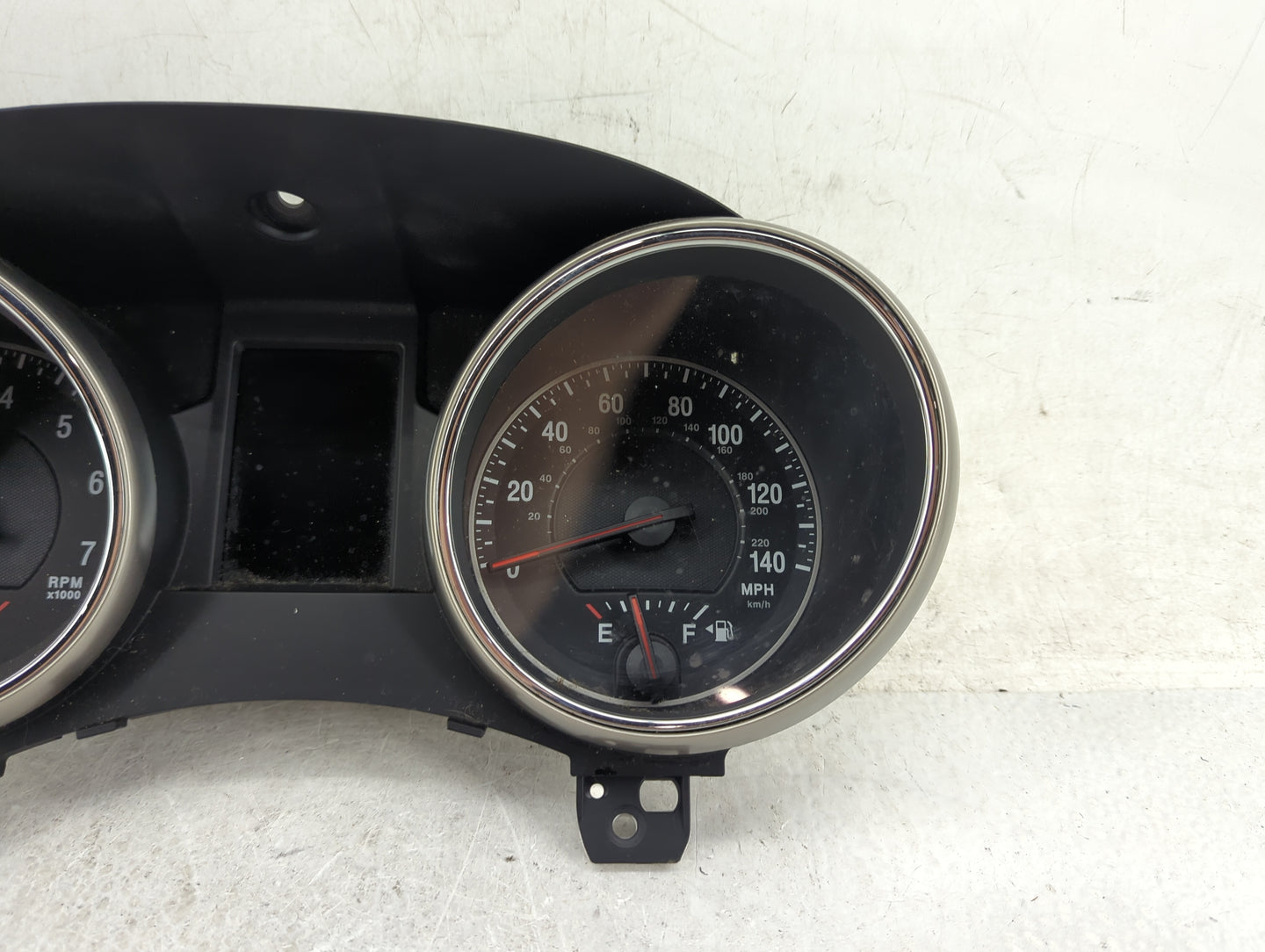 2013 Jeep Grand Cherokee Instrument Cluster Speedometer Gauges P/N:CR-0039-601-M0-C0 P68182246AA Miles:148K Fits OEM Used Au