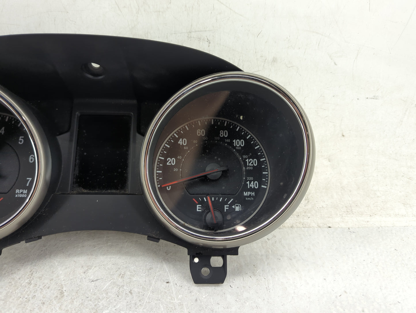 2013 Jeep Grand Cherokee Instrument Cluster Speedometer Gauges P/N:CR-0039-601-M0-C0 P68182246AA Miles:148K Fits OEM Used Au