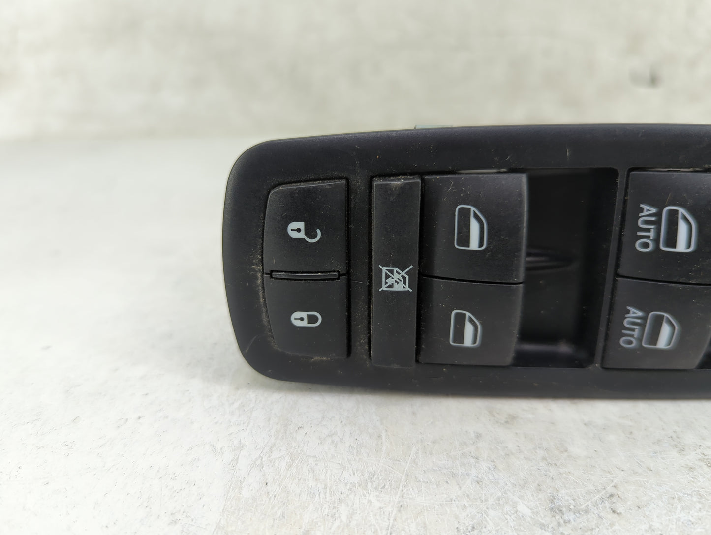 2011-2013 Jeep Grand Cherokee Master Power Window Switch Replacement Driver Side Left P/N:68030823AC 1001114 5 Fits OEM Used