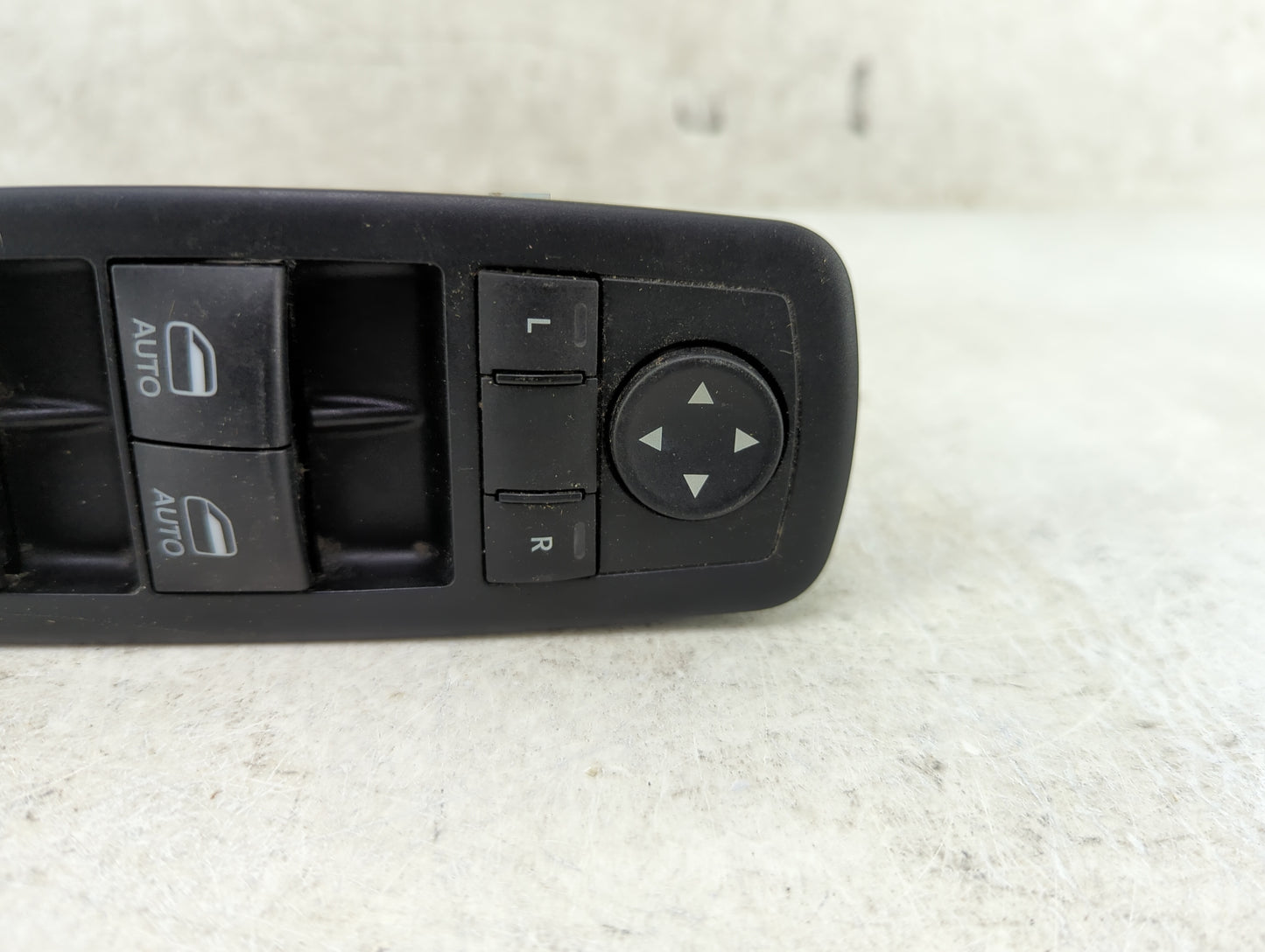 2011-2013 Jeep Grand Cherokee Master Power Window Switch Replacement Driver Side Left P/N:68030823AC 1001114 5 Fits OEM Used