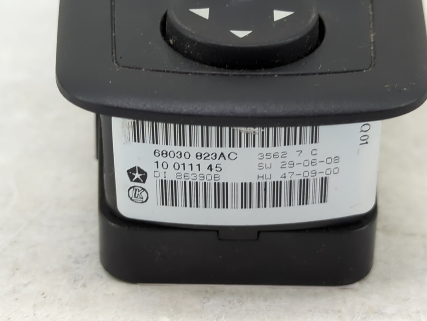 2011-2013 Jeep Grand Cherokee Master Power Window Switch Replacement Driver Side Left P/N:68030823AC 1001114 5 Fits OEM Used