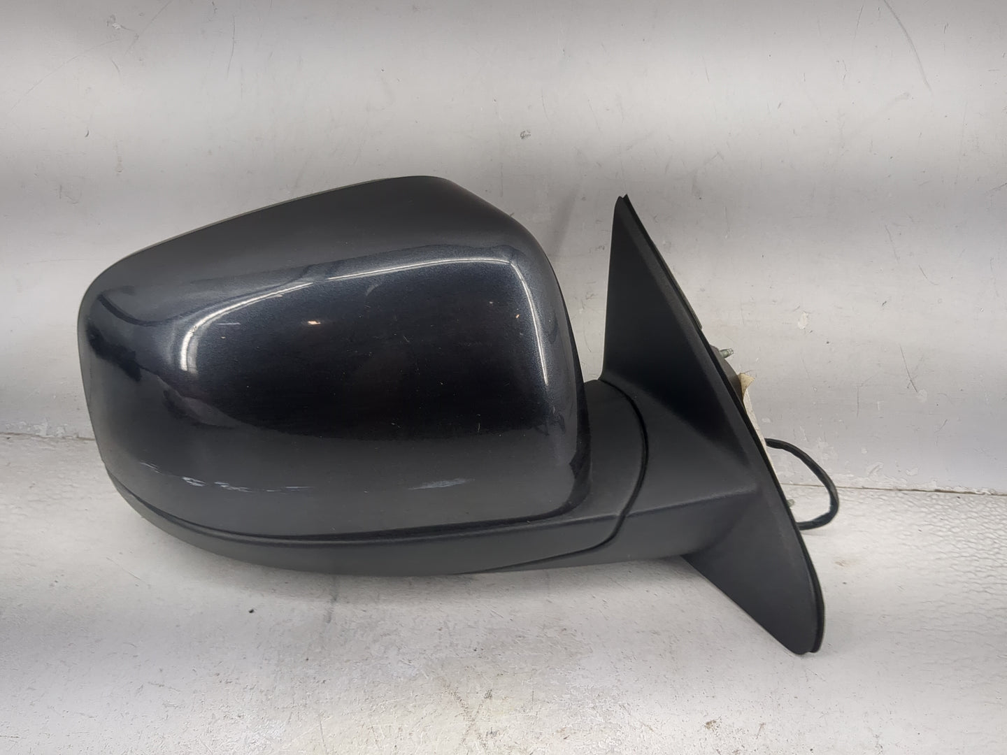 2011-2022 Jeep Grand Cherokee Passenger Side View Mirror - Right Door Mirror OEM Used - Oemusedautoparts1.com