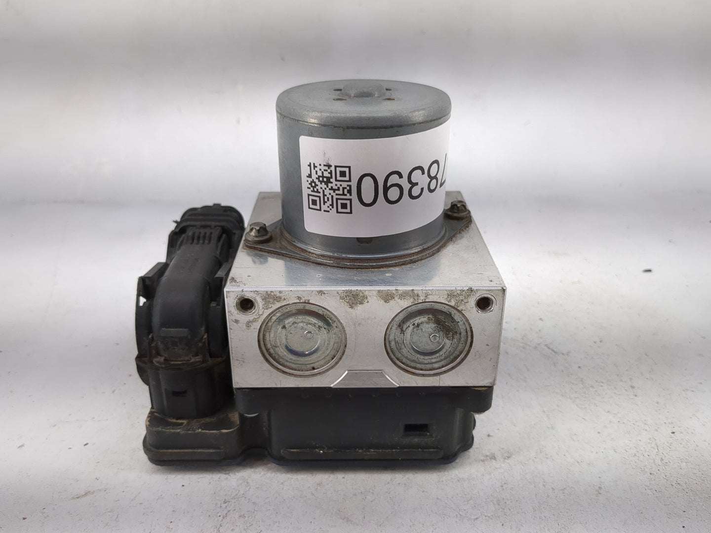 2013-2014 Jeep Grand Cherokee ABS Pump Control Module Replacement P/N:68164629AB P68164629AB Fits Fits 2013 2014 OEM Used Au