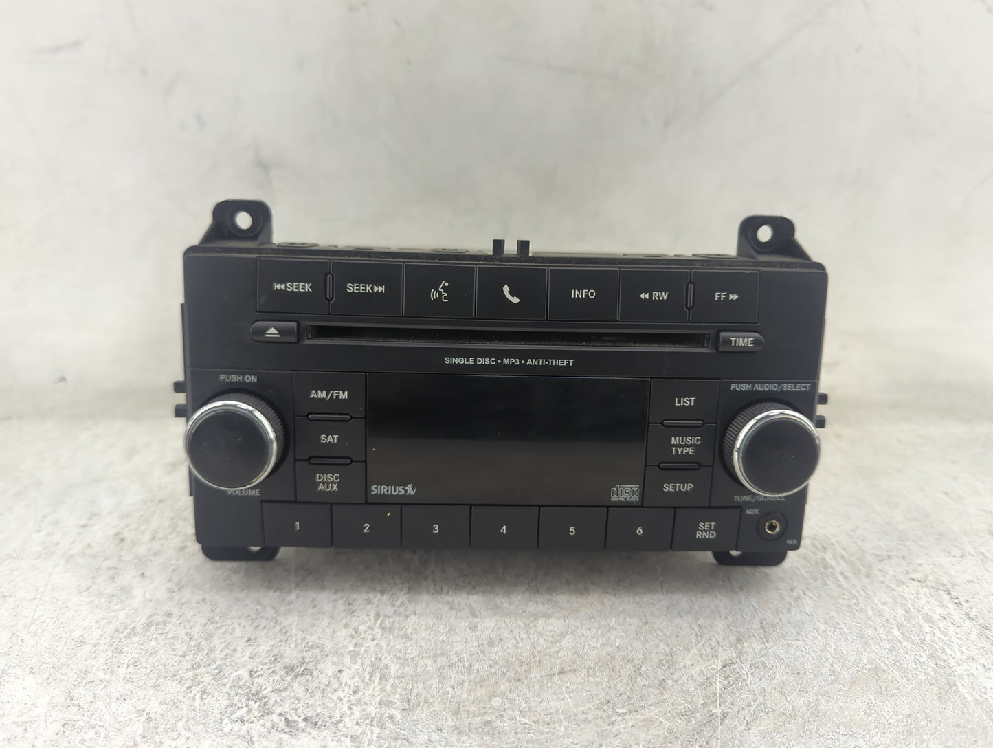 2013 Jeep Grand Cherokee Radio AM FM Cd Player Receiver Replacement P/N:P05091193AC 05091193AC Fits OEM Used Auto Parts - Oe