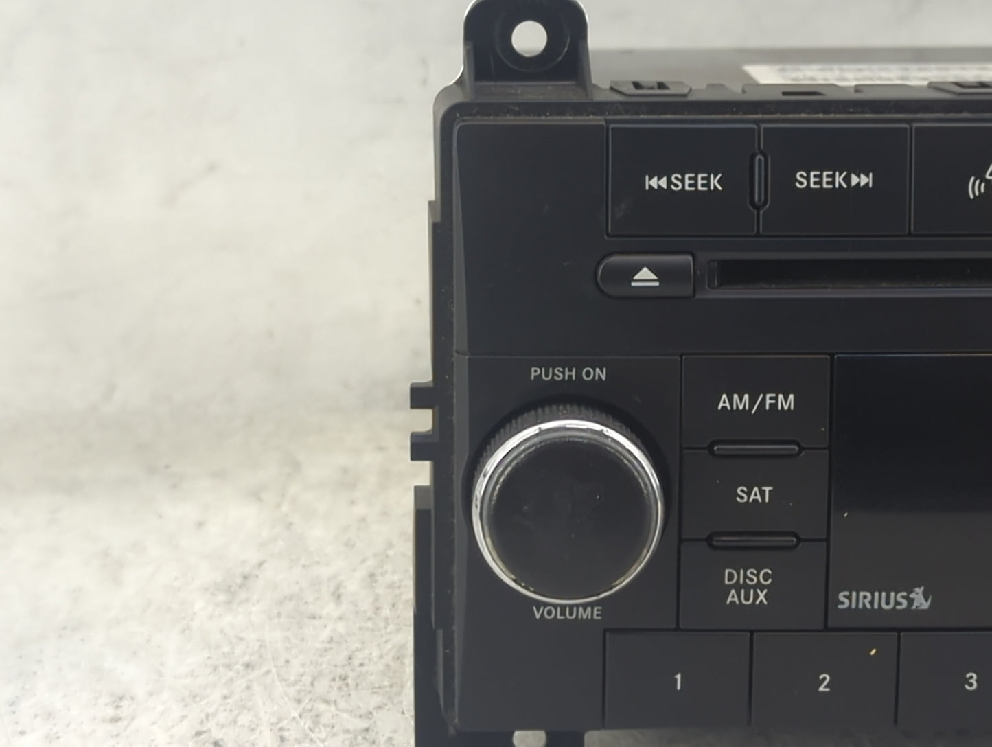 2013 Jeep Grand Cherokee Radio AM FM Cd Player Receiver Replacement P/N:P05091193AC 05091193AC Fits OEM Used Auto Parts - Oe