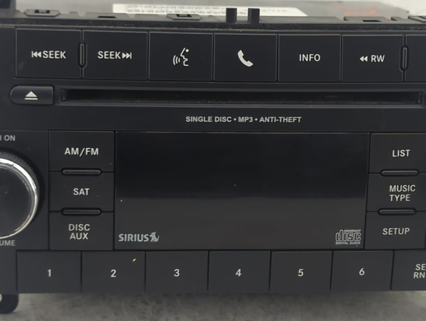 2013 Jeep Grand Cherokee Radio AM FM Cd Player Receiver Replacement P/N:P05091193AC 05091193AC Fits OEM Used Auto Parts - Oe