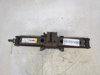 2013 Jeep Grand Cherokee Spare Scissor Car Jack 1512374 - Oemusedautoparts1.com