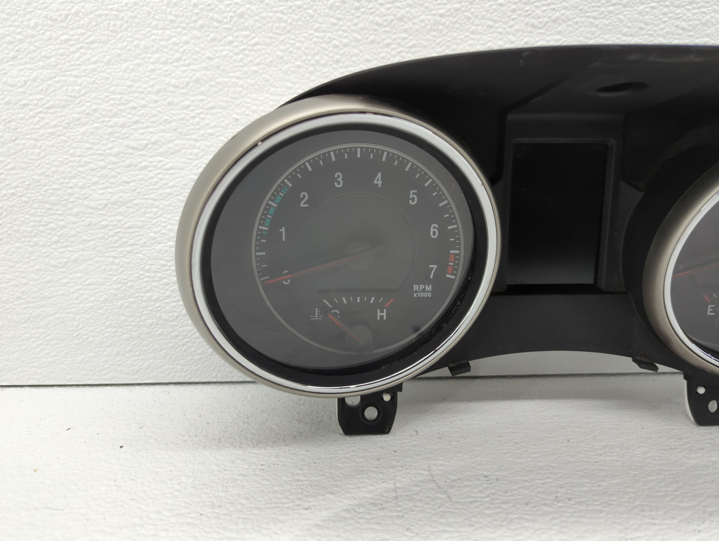 2013 Jeep Grand Cherokee Instrument Cluster Speedometer Gauges P/N:68186247AA Fits OEM Used Auto Parts - Oemusedautoparts1.c