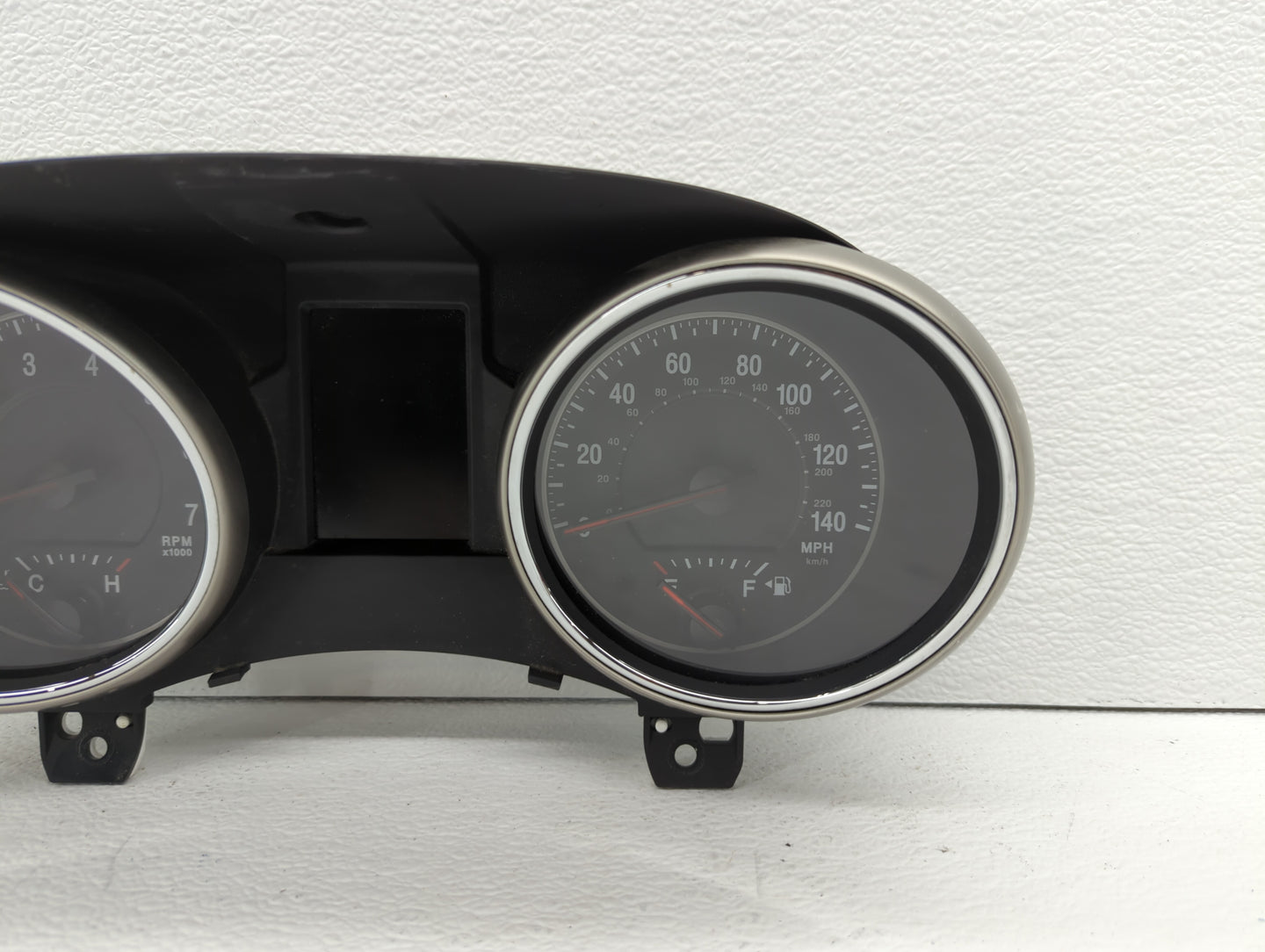 2013 Jeep Grand Cherokee Instrument Cluster Speedometer Gauges P/N:68186247AA Fits OEM Used Auto Parts - Oemusedautoparts1.c