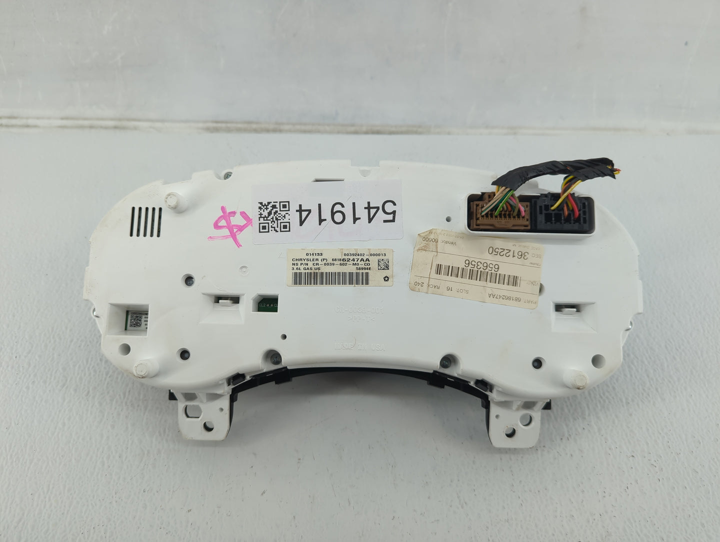 2013 Jeep Grand Cherokee Instrument Cluster Speedometer Gauges P/N:68186247AA Fits OEM Used Auto Parts - Oemusedautoparts1.c