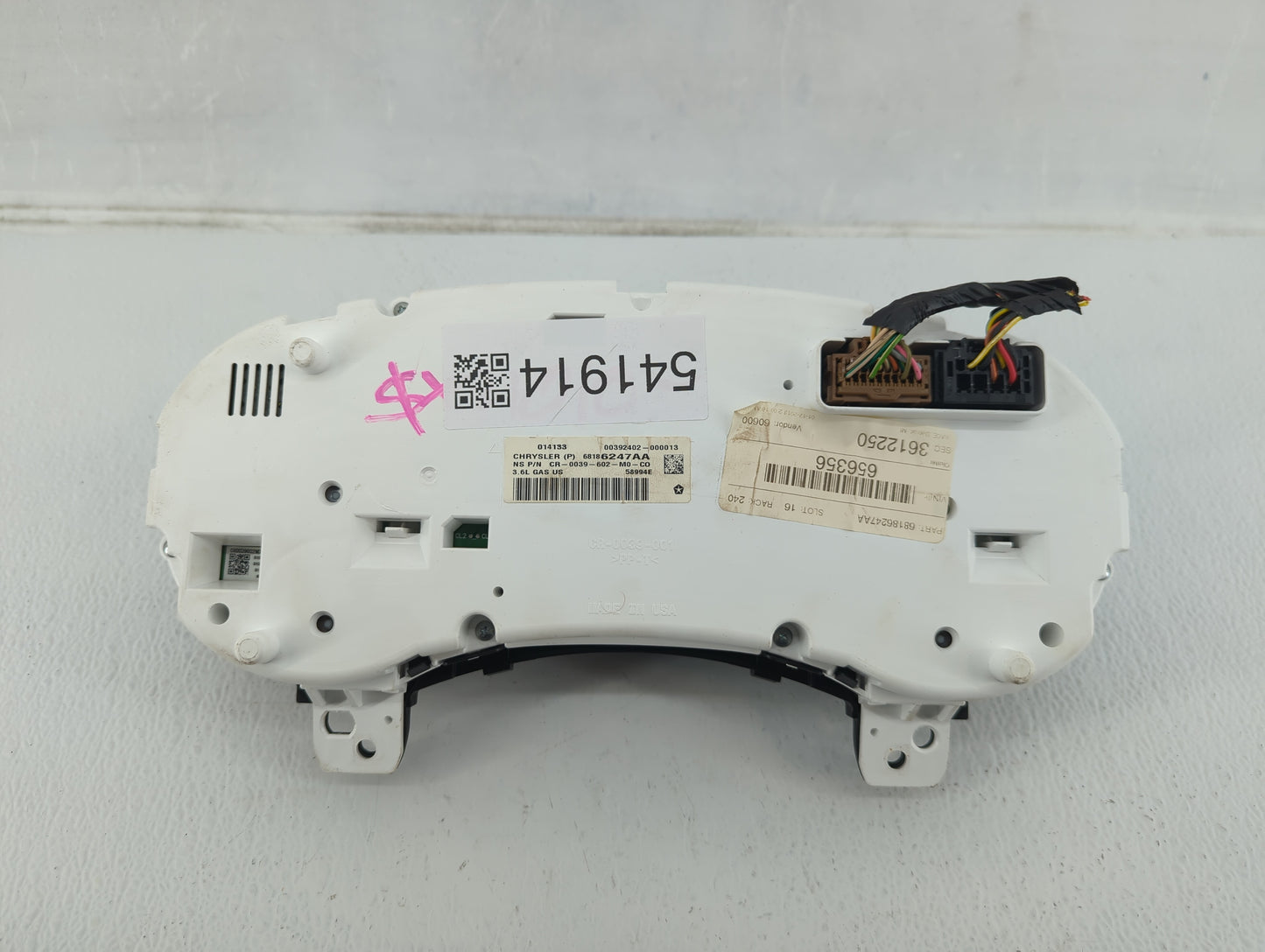 2013 Jeep Grand Cherokee Instrument Cluster Speedometer Gauges P/N:68186247AA Fits OEM Used Auto Parts - Oemusedautoparts1.c
