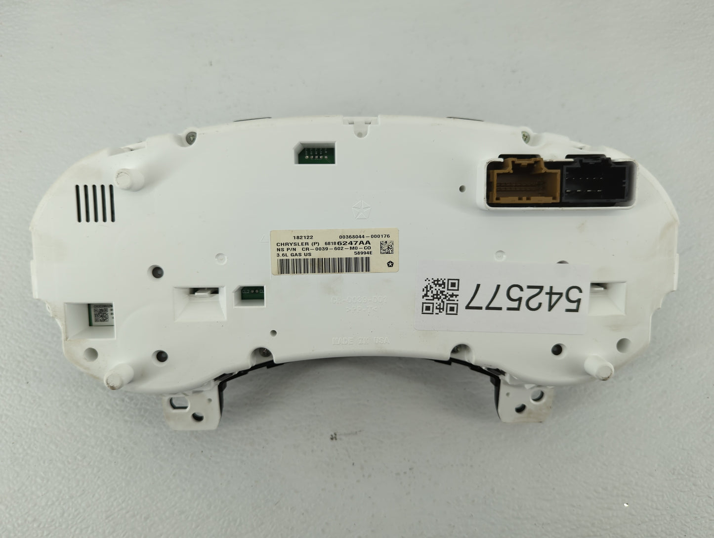 2013 Jeep Grand Cherokee Instrument Cluster Speedometer Gauges P/N:68186247AA Miles: Fits OEM Used Auto Parts - Oemusedautop