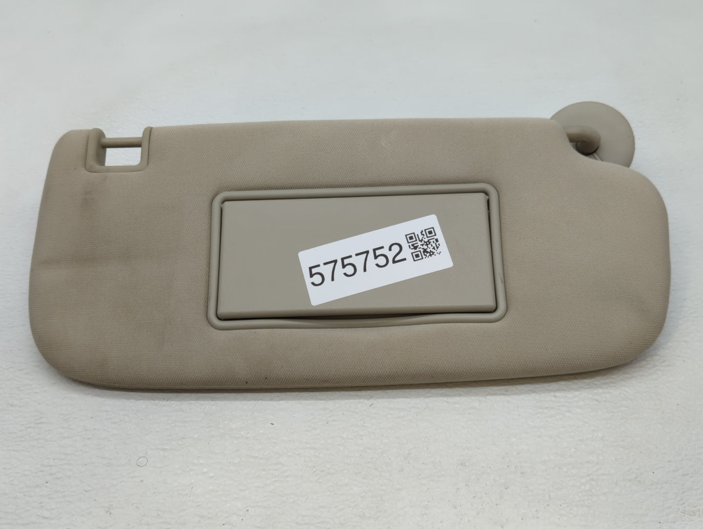 2011-2013 Jeep Grand Cherokee Sun Visor Shade Replacement Passenger Right Mirror Fits OEM Used Auto Parts - Oemusedautoparts
