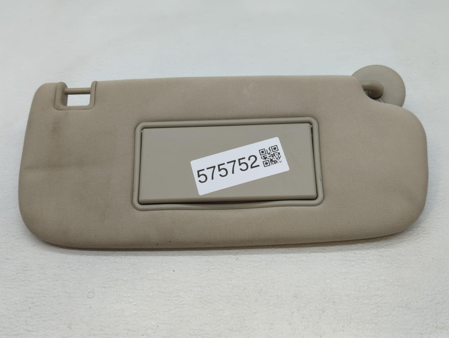 2011-2013 Jeep Grand Cherokee Sun Visor Shade Replacement Passenger Right Mirror Fits OEM Used Auto Parts - Oemusedautoparts