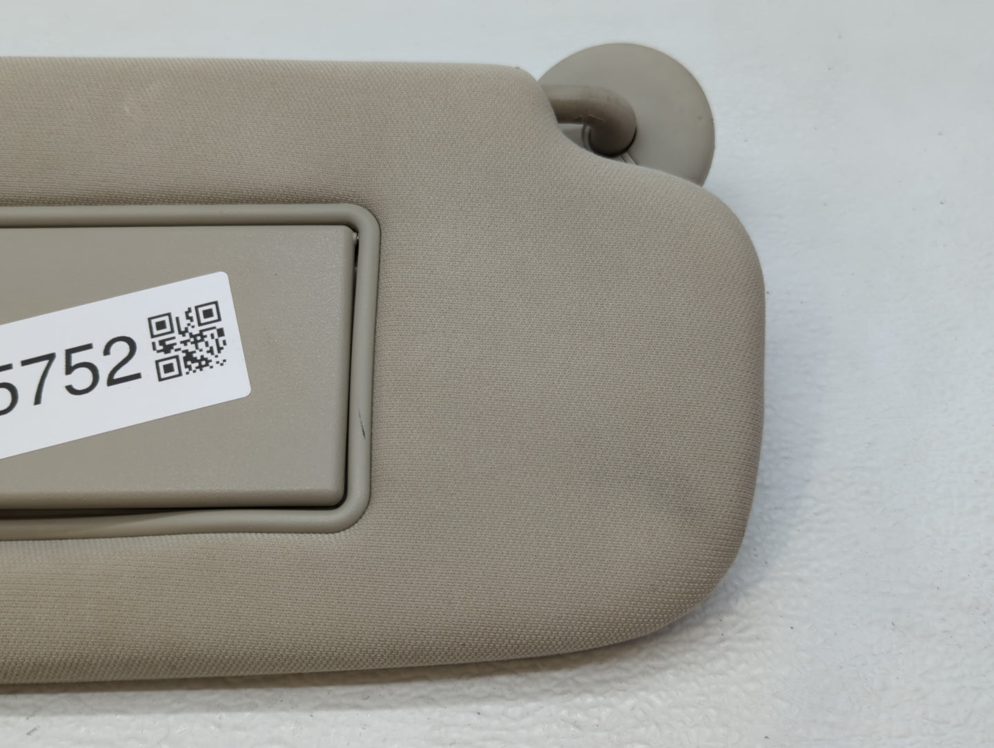 2011-2013 Jeep Grand Cherokee Sun Visor Shade Replacement Passenger Right Mirror Fits OEM Used Auto Parts - Oemusedautoparts