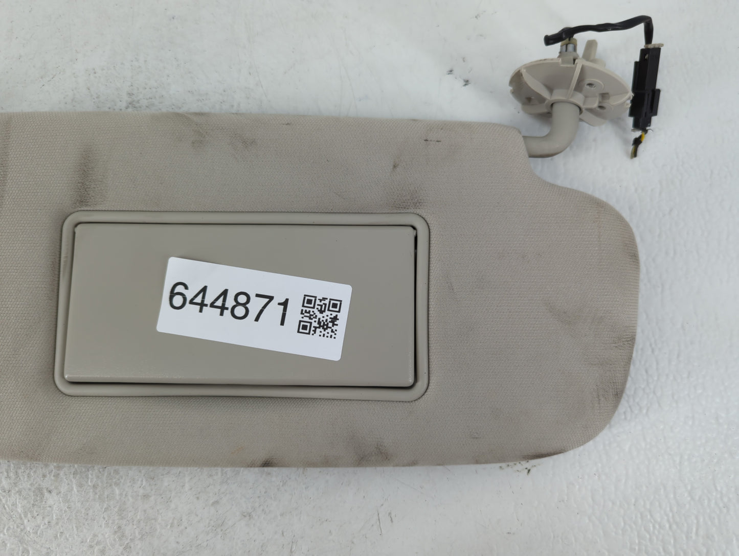 2011-2013 Jeep Grand Cherokee Sun Visor Shade Replacement Passenger Right Mirror Fits OEM Used Auto Parts - Oemusedautoparts
