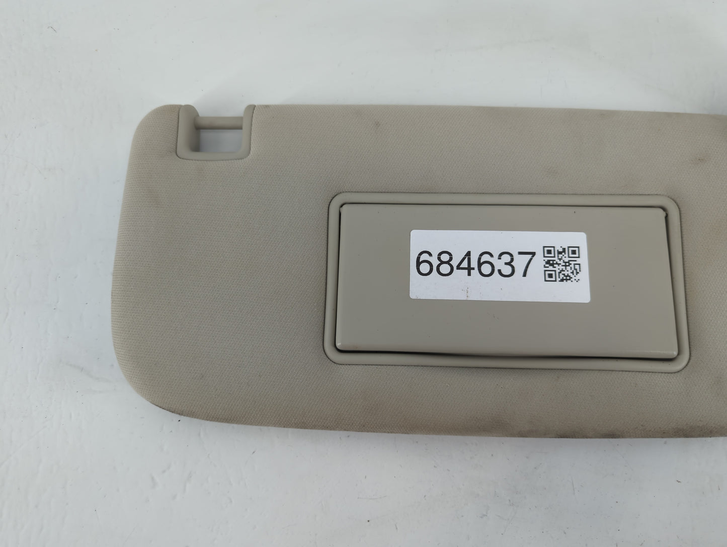 2011-2013 Jeep Grand Cherokee Sun Visor Shade Replacement Passenger Right Mirror Fits OEM Used Auto Parts - Oemusedautoparts