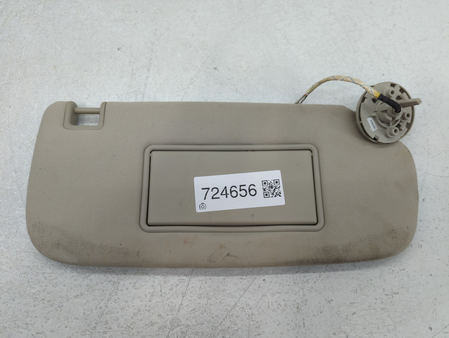 2011-2013 Jeep Grand Cherokee Sun Visor Shade Replacement Passenger Right Mirror Fits OEM Used Auto Parts - Oemusedautoparts
