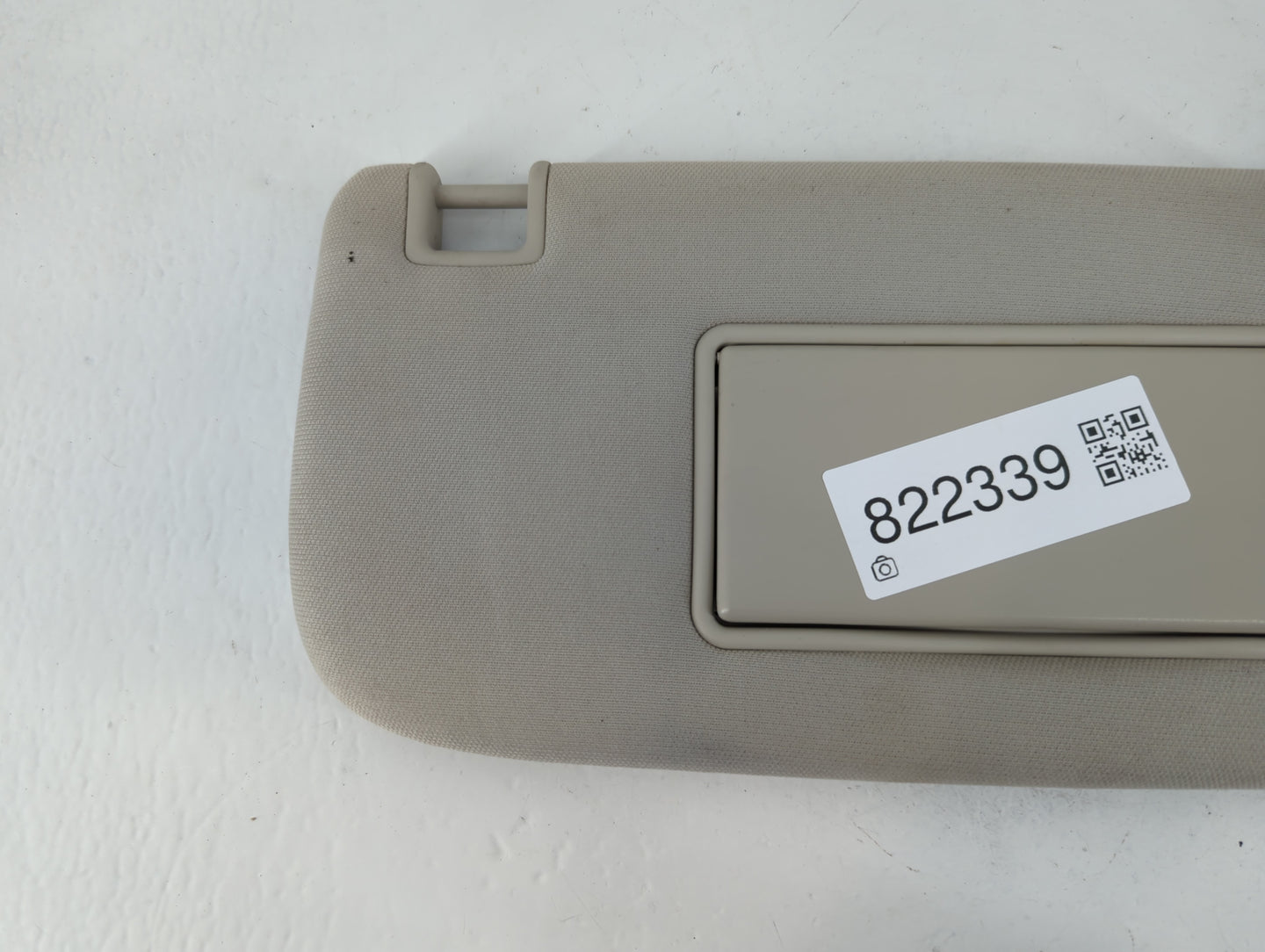 2011-2013 Jeep Grand Cherokee Sun Visor Shade Replacement Passenger Right Mirror Fits OEM Used Auto Parts - Oemusedautoparts