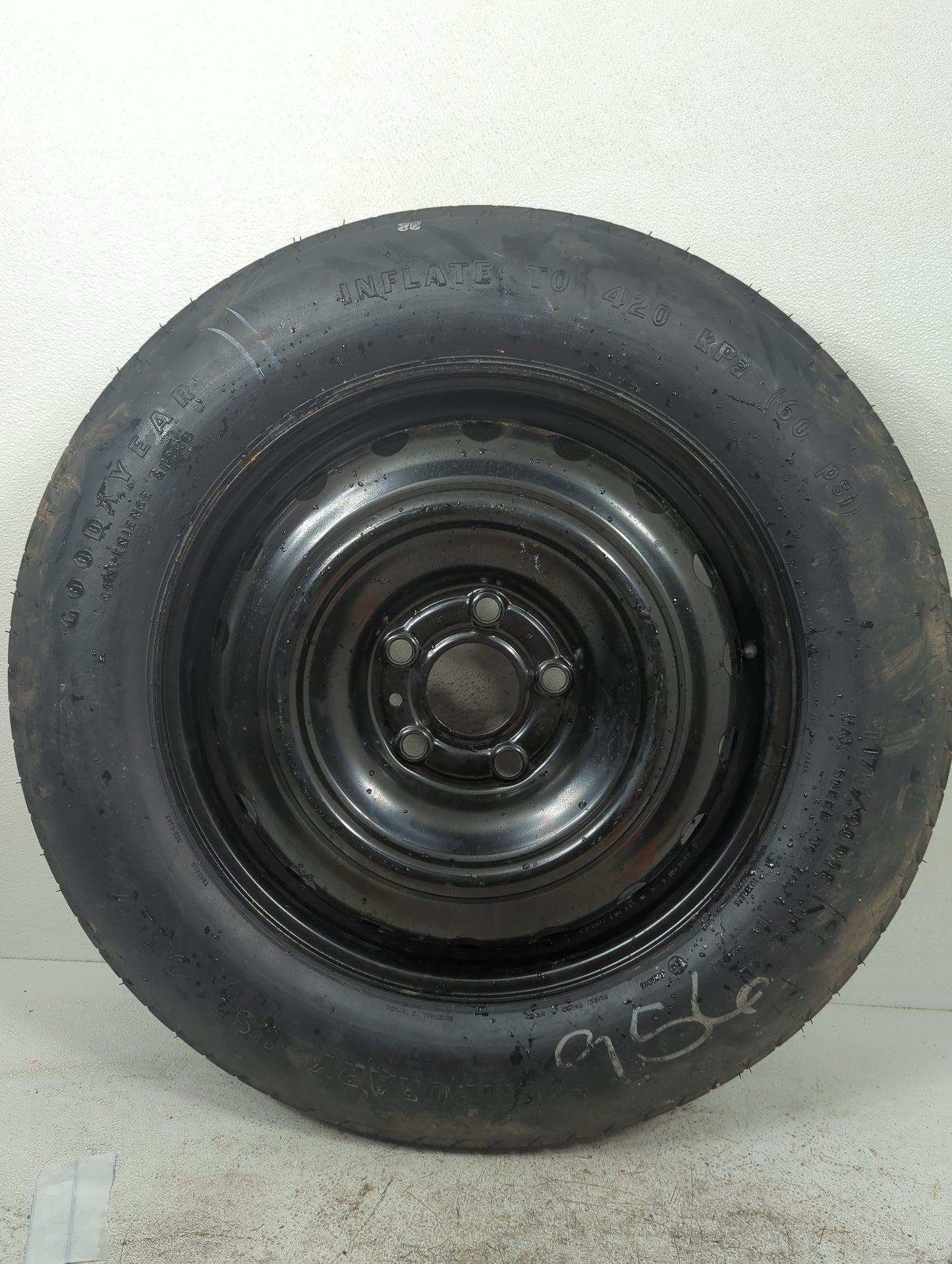 2011-2013 Jeep Grand Cherokee Spare Donut Tire Wheel Rim Oem - Oemusedautoparts1.com