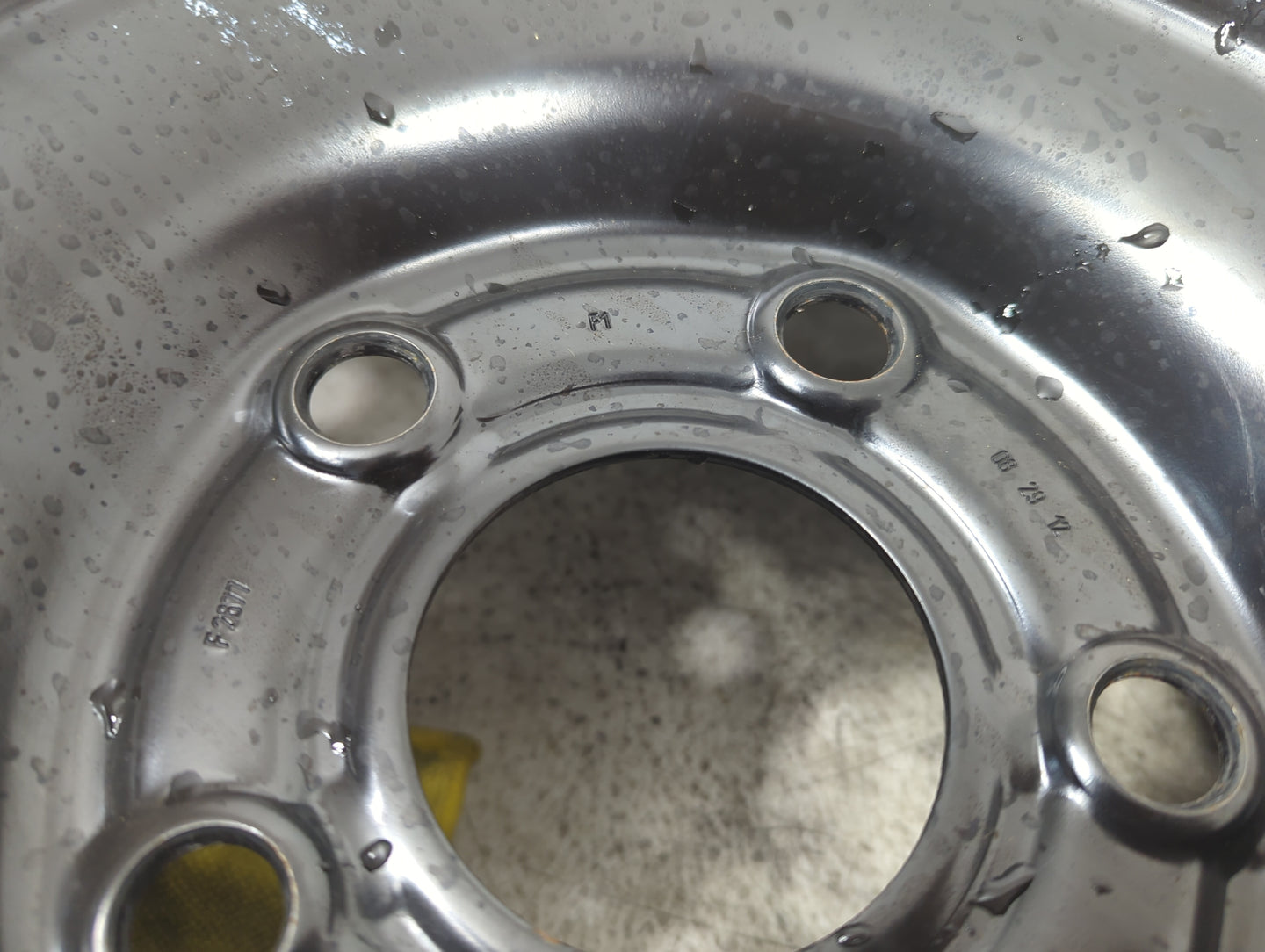 2011-2013 Jeep Grand Cherokee Spare Donut Tire Wheel Rim Oem - Oemusedautoparts1.com