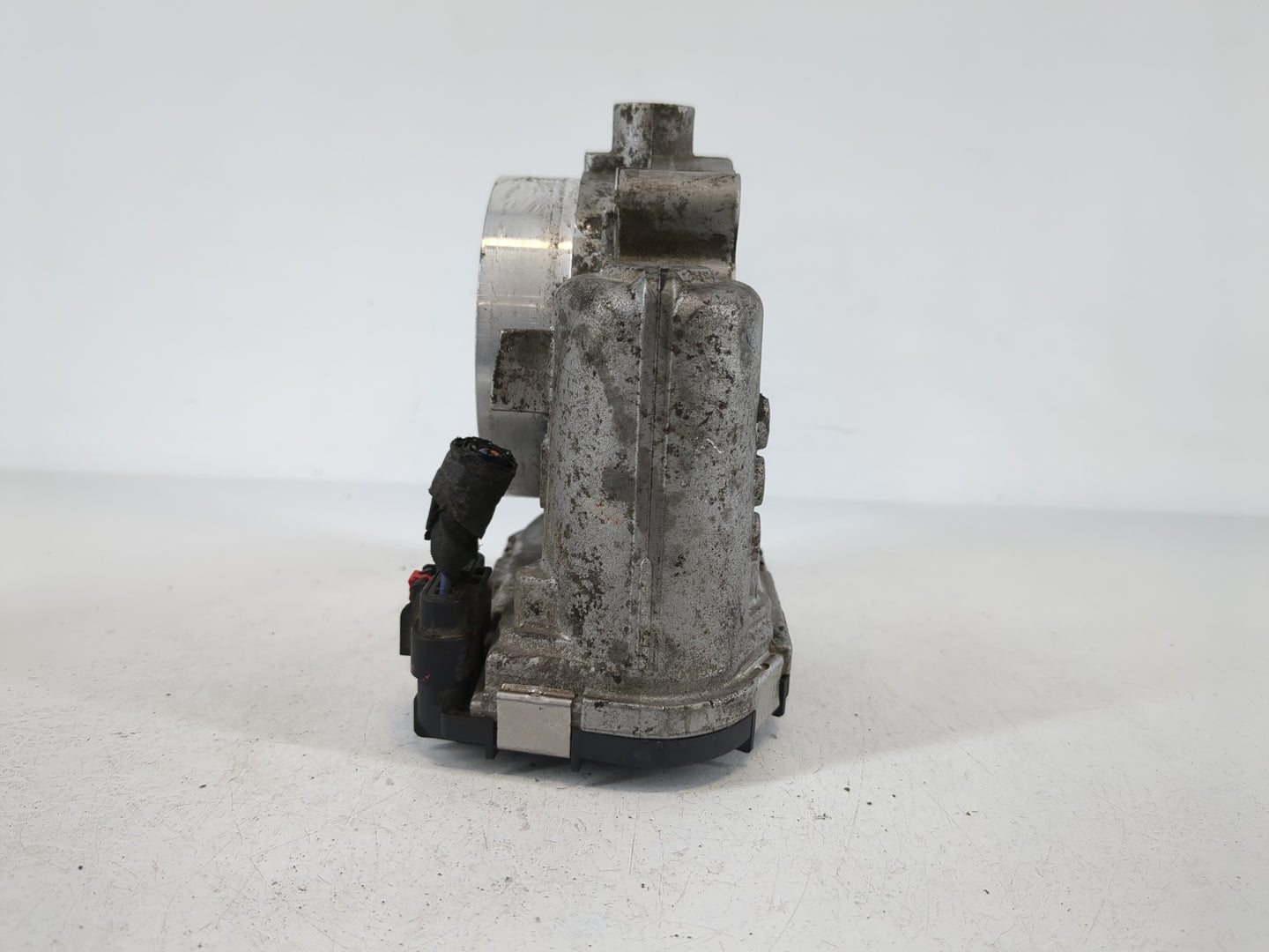 2011-2022 Jeep Grand Cherokee Throttle Body Fits Fits 2011 2012 2013 2014 2015 2016 2017 2018 2019 2020 2021 2022 OEM Used A