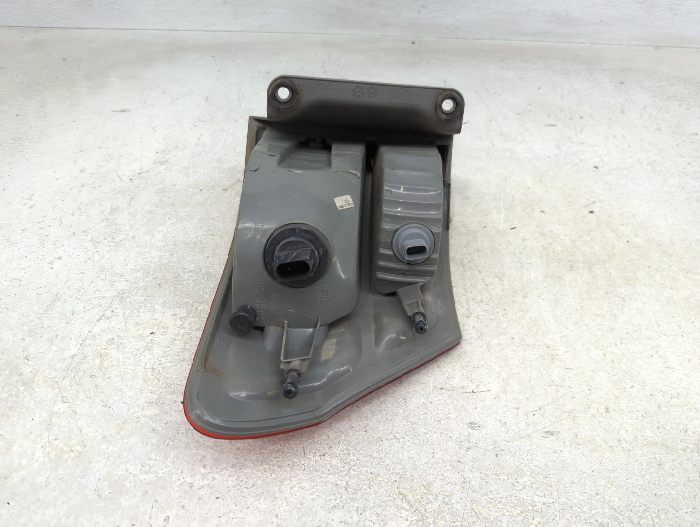 2013 Jeep Grand Cherokee Tail Light Assembly Passenger Right OEM Fits OEM Used Auto Parts - Oemusedautoparts1.com