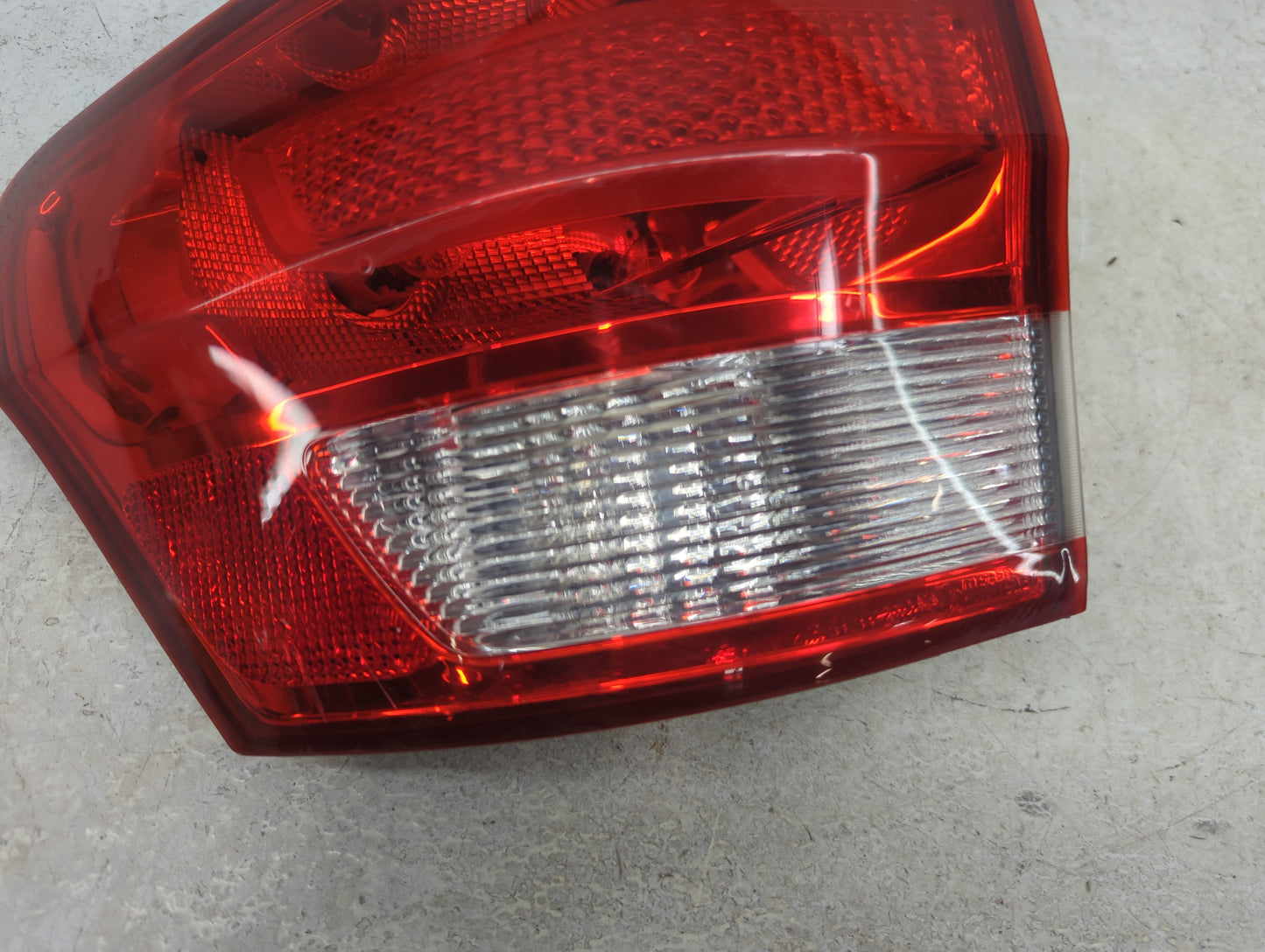 2013 Jeep Grand Cherokee Tail Light Assembly Driver Left OEM Fits OEM Used Auto Parts - Oemusedautoparts1.com