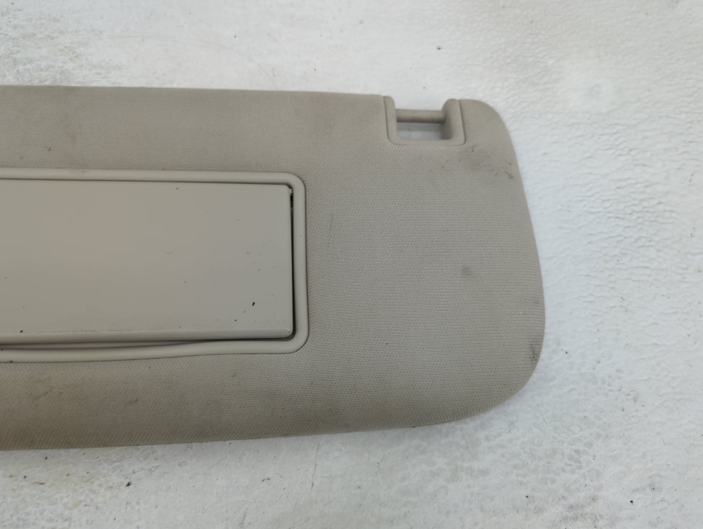 2011-2013 Jeep Grand Cherokee Sun Visor Shade Replacement Driver Left Mirror Fits OEM Used Auto Parts - Oemusedautoparts1.co