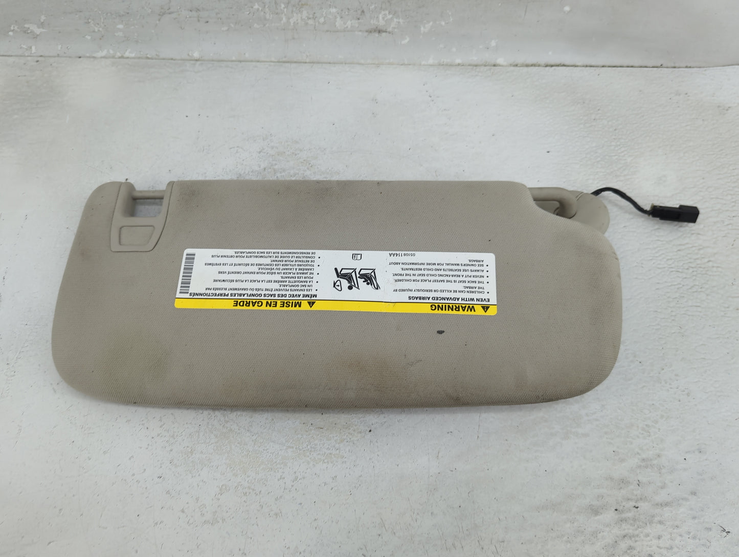 2011-2013 Jeep Grand Cherokee Sun Visor Shade Replacement Driver Left Mirror Fits OEM Used Auto Parts - Oemusedautoparts1.co